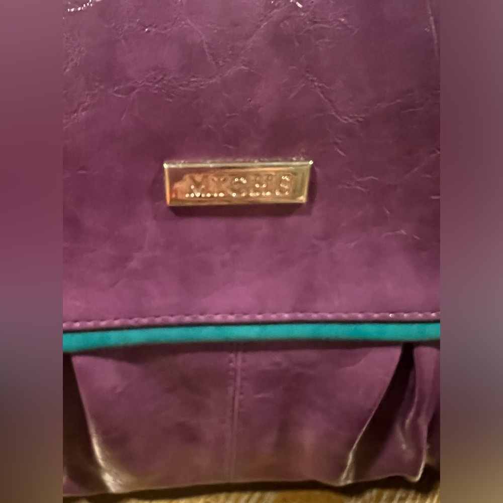 Miche purse with 3 interchangeable pieces